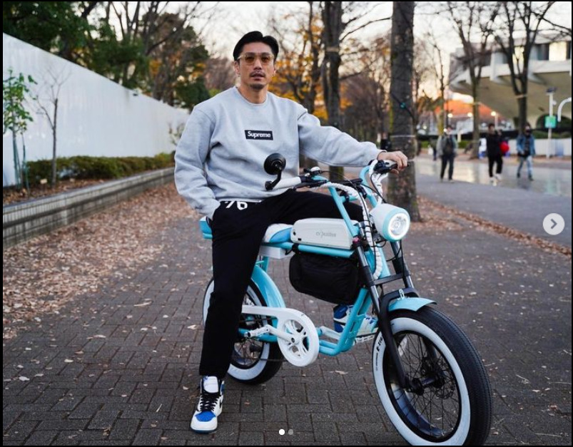 金子賢さんが購入した電動自転車の画像