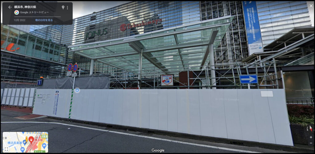 横浜駅の西口ロータリーの写真-最新