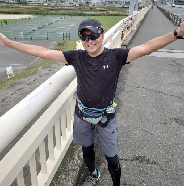 黒岩祐治 神奈川県知事のマラソン時の画像