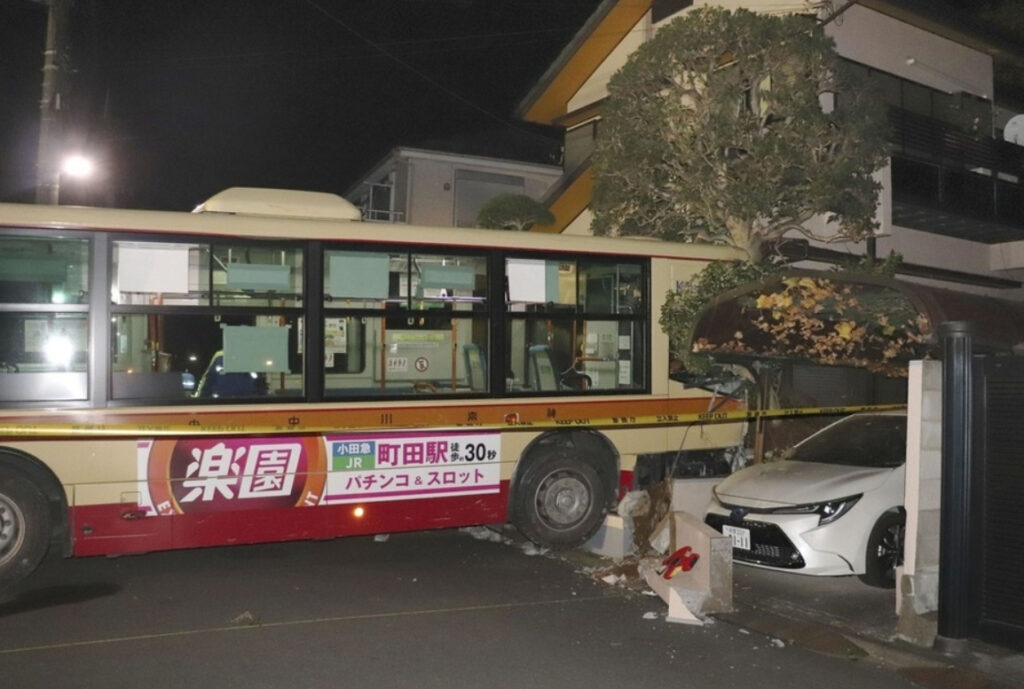 町田市のバスの事故