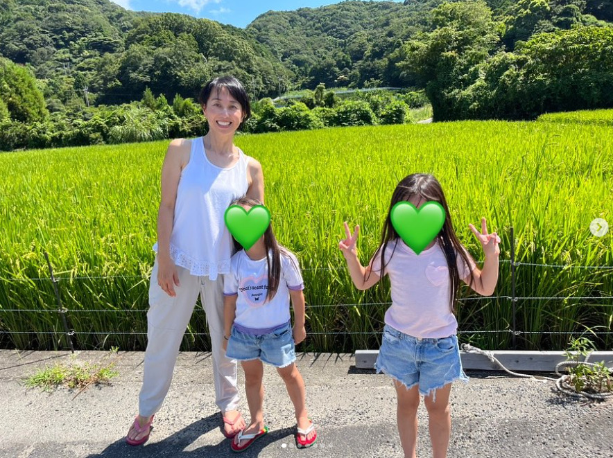 石田純一さんの妻の東尾理子さんと子供